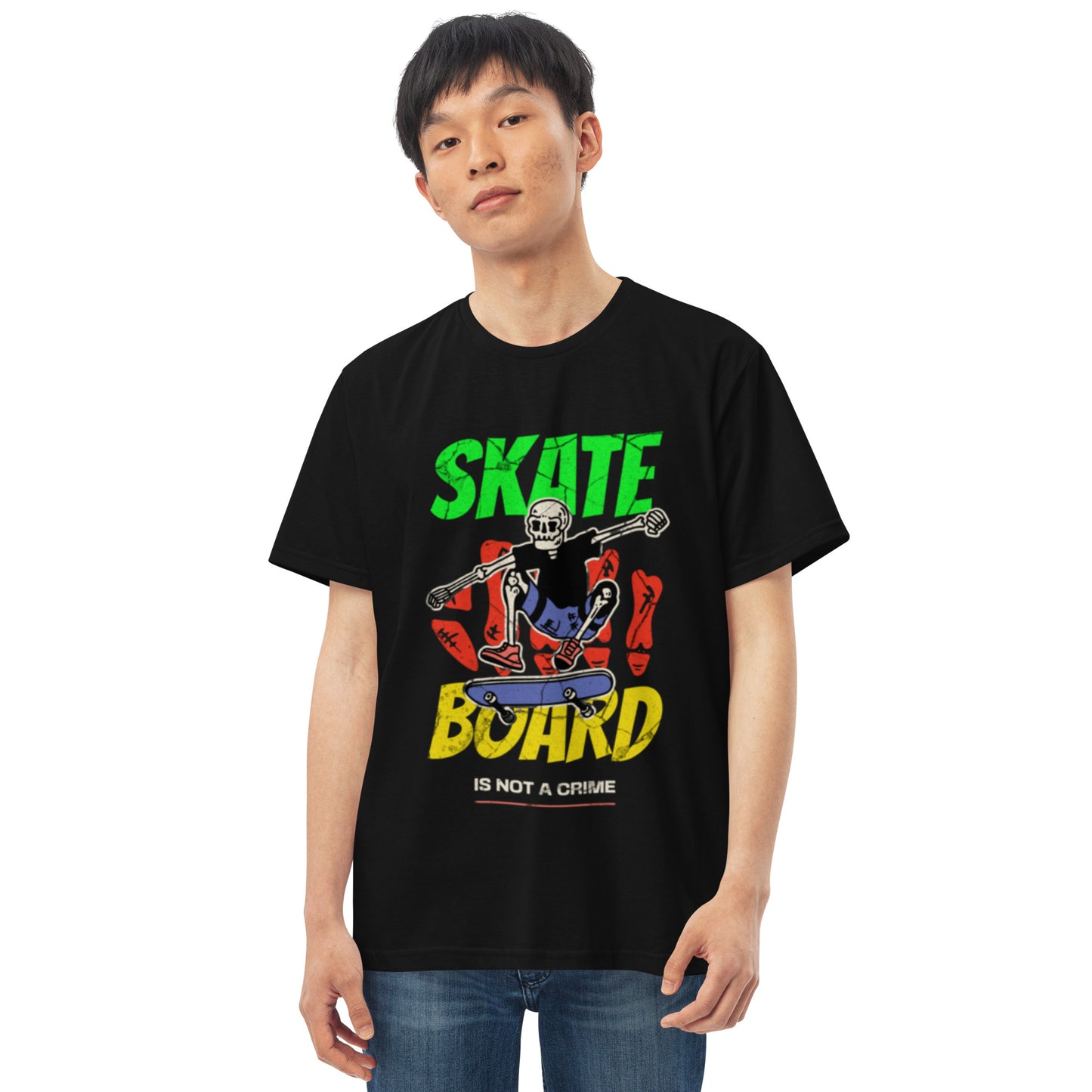 Camiseta com modelagem reta " Skate board is not a crime "