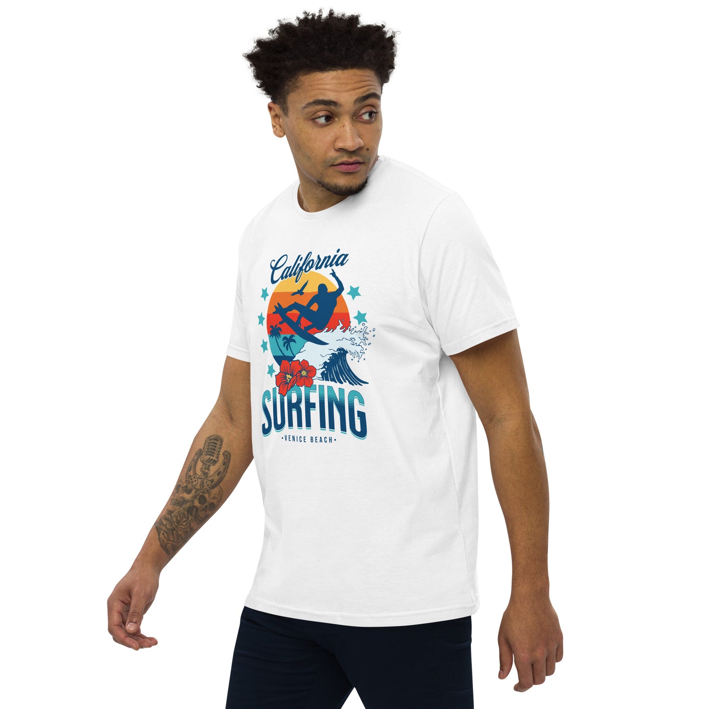 Camiseta com modelagem reta " California Surfing "